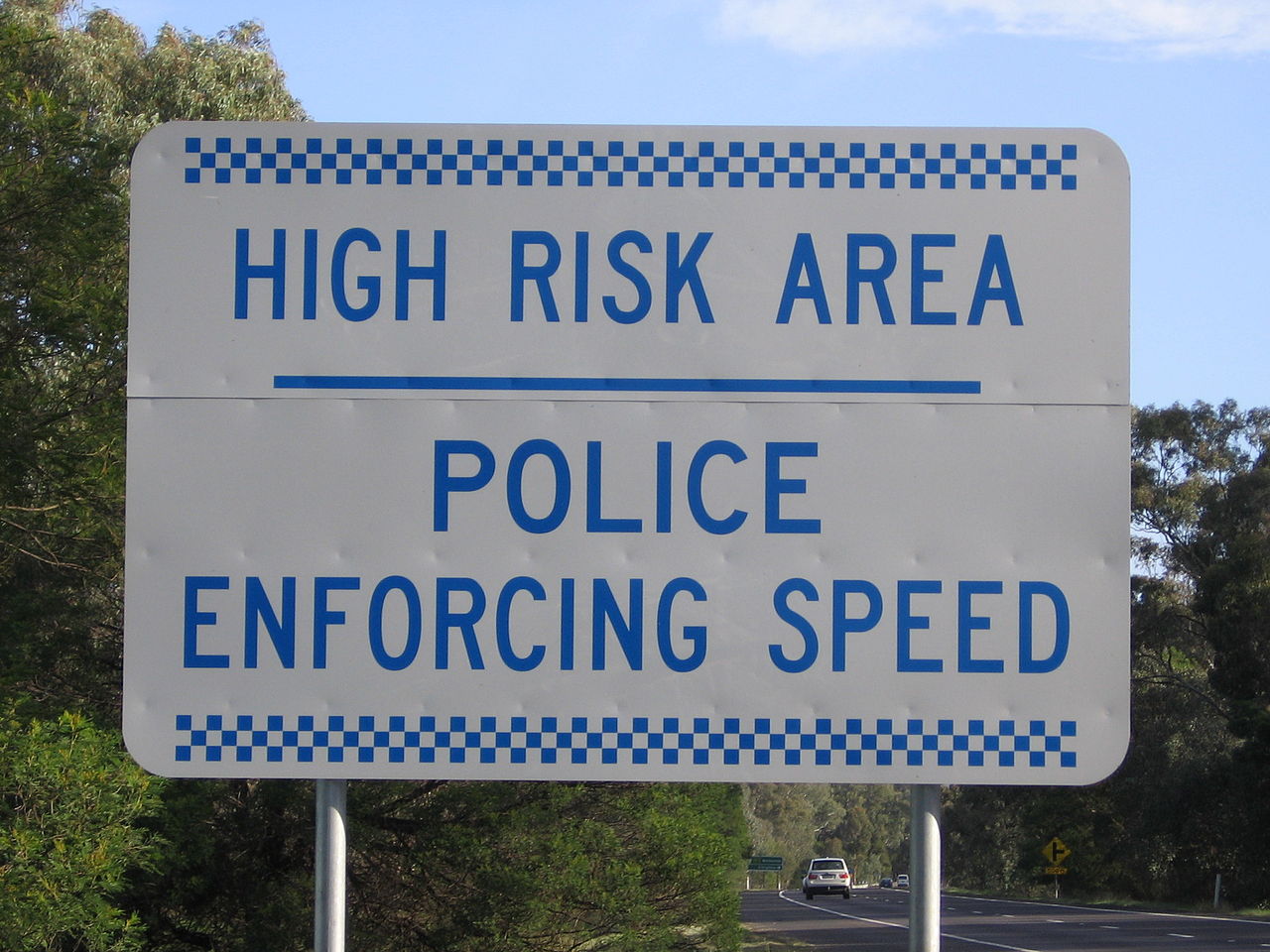 Radar speed sign